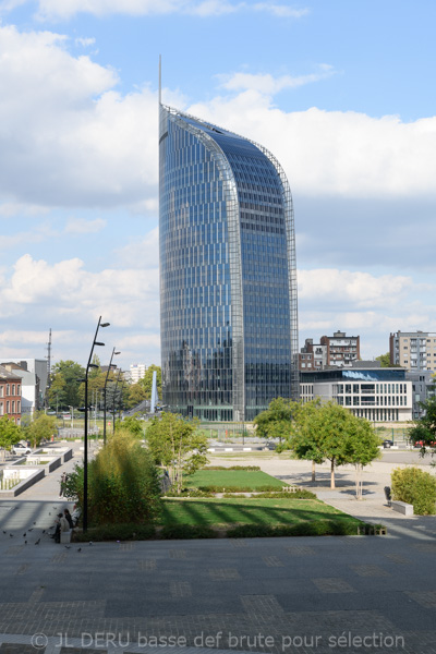 tour des finances à Liège